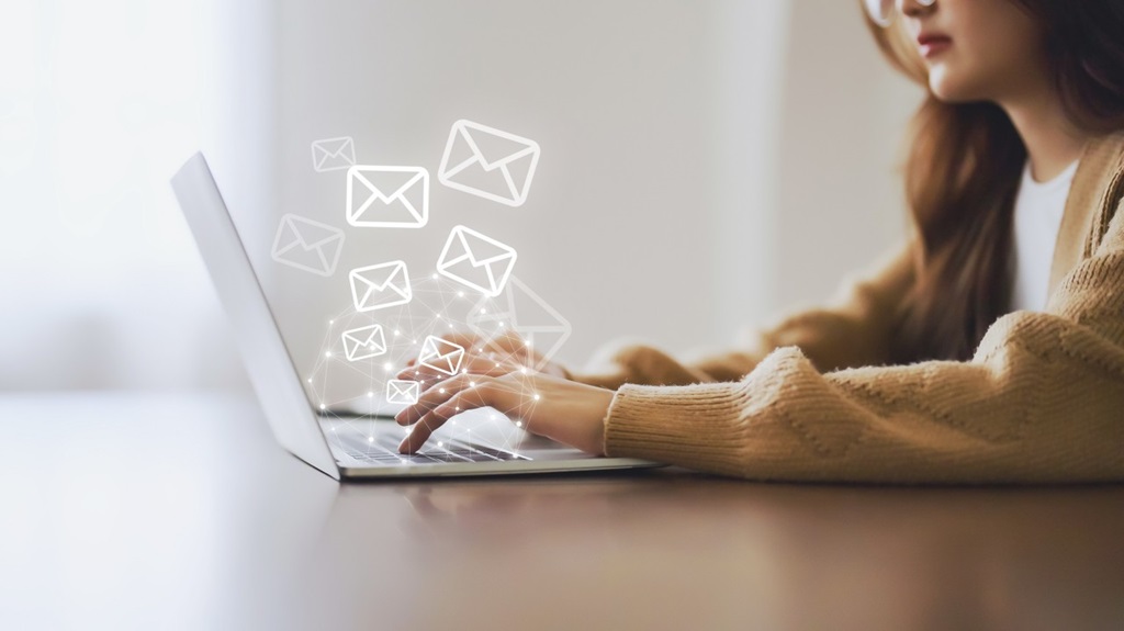 How do I start email marketing for beginners?